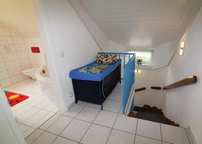 In Hessen Mit Grossem Garten