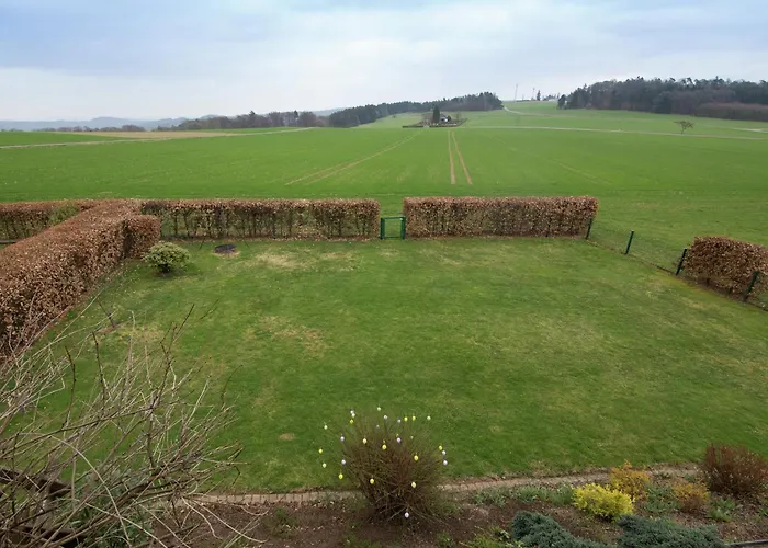 In Hessen Mit Grossem Garten Buchenberg (Hessen)