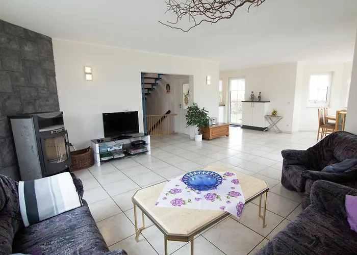 In Hessen Mit Grossem Garten Holiday home